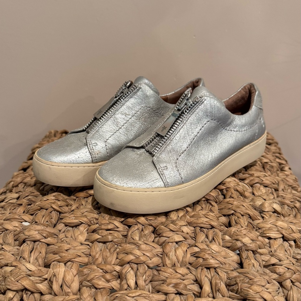 Frye Silver Zip Sneakers Size 7